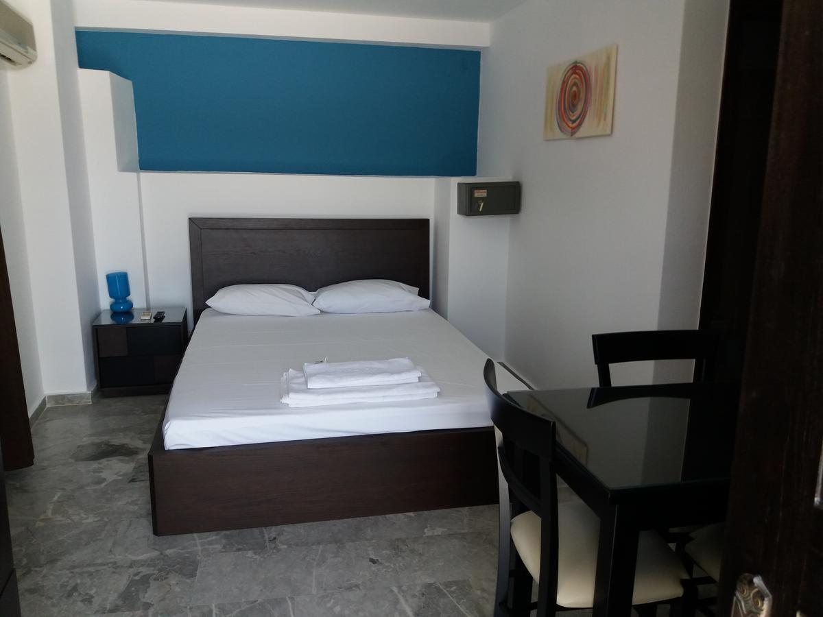 Manos Apartments Agios Nikolaos Exterior foto